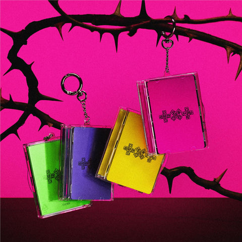 7TH YEAR: A Moment of Stillness in the Thorns (Photocard Case Ver.)