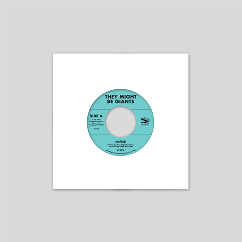 stelluB b/w Sapphire Bullets of Pure Love (Vinyl)